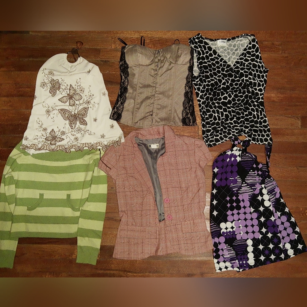 Asst Tops $5 each or $25 for all 6